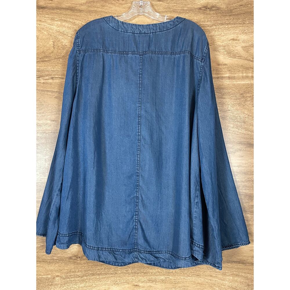 CATO Tencel Denim Tunic Top 26/28W Plus Size Lace Up V-Neck Blue Long Sleeve - Picture 5 of 8